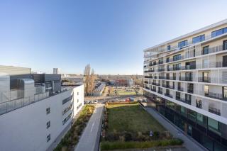 Design Studio - Pristavna, Bratislava & Parking - 6