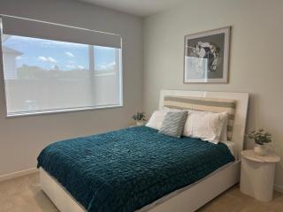 Comfortable 2BR Family Retreat Near Orewa Beach - 2