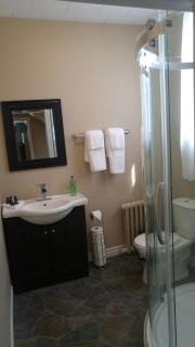 Best Private Apartment in New Glasgow Close to Downtown - 6