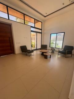 Luxury Caribbean Oasis, Private Pool & BBQ, 8 Guest - 9