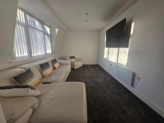 1 Bed City Centre Apartment - 8