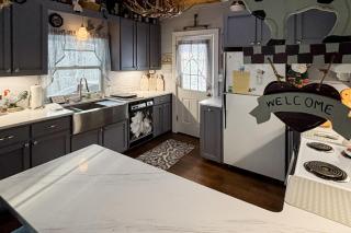 Cabin By The Trees - 6