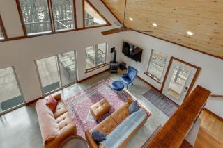 Epic Lake Views! The Ridge Eureka Springs Home - 9