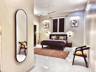 Casa Garden - Low AQI hill view stay for peace - Aamwala - 0