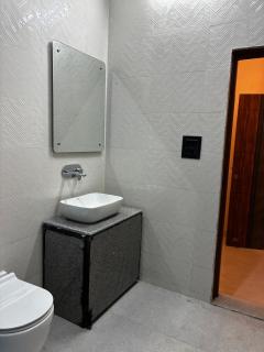 Casa Garden - Low AQI hill view stay for peace - Aamwala - 1