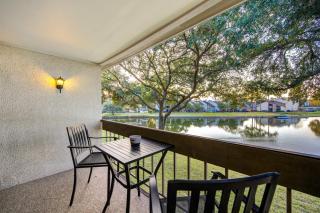 Serene Lakeside 2BR Sunset Views & Relaxing Stay - 1