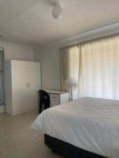 2 Pentago Ensuite Units - 7