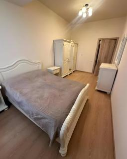 City Center Chic Modern 1BR Apartment - 2