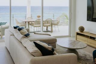 33 Sunset Point Vacations Oceanfront Luxury - 9