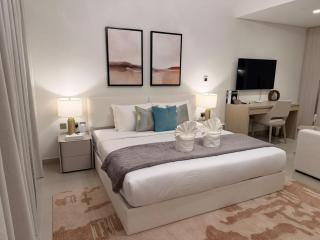 GLOBALSTAY New Studio near Waterworld and Warner Bros entrance - 7