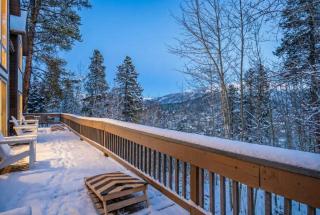 9 BDR Close to Main Street with Secluded Hot Tub - 6