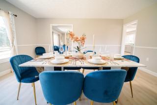 Spacious 5BR 2BA Free Parking Minutes to DC with Foosball - 1