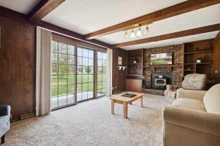 Near Shopping & Dining- The South Bend Bungalow - 3