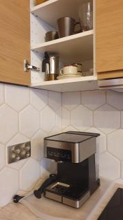 Dwupokojowy lokal z kuchnią - 6