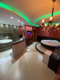 Rivieira Motel & Pousada - 0