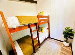 Bosque nativo a 10 min Termas Geométricas y Playa - 1