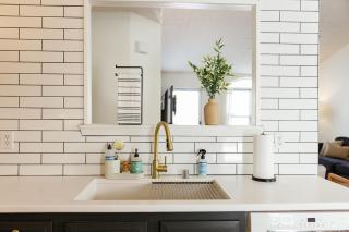 "The Dawning House" - Peaceful Modern Stay w/ Yard - 1