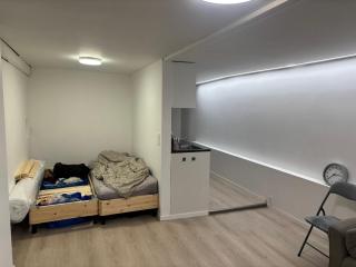 Family friendly apartment with parking - 2