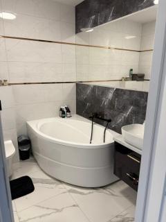 PFB Premium Apartment - 7