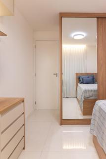 Luxury Apartment Minutes from Beach, 24-7 Security - 9