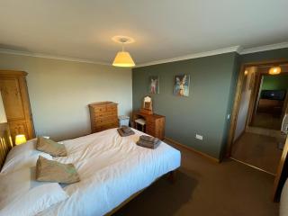 Taigh a 'Gheàrr Cottage in Shawbost, Isle of Lewis - 6