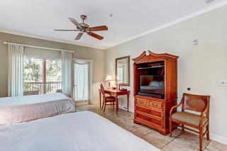 2520 Tennis Villa Efficiency - 8