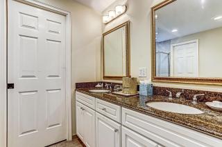 2520 Tennis Villa Efficiency - 3