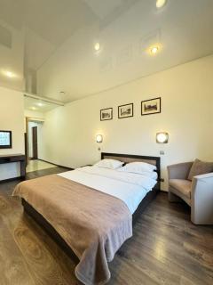 Apartment Mitskevycha Square 5 - 9