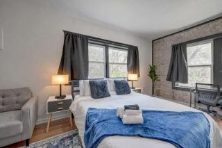 Elegant Studio McKinley Beach - Brady St Lowr East - 1