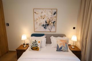 Prime 1BR by Central Stay Near Cleveland - 9