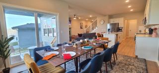 Tranquility Retreat - brand new family getaway - 3