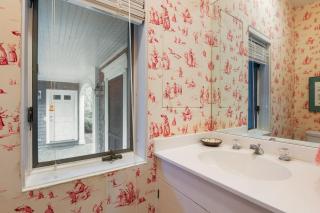 Oceanside Estate Main House Apt with beach access - 5