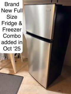 Private spacious oversized suite with free parking - 2