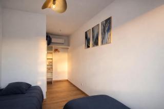 Le Celestya, confort au bord du rhône avec terrasse - 4