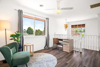 Comfortable Family Stay in Caroline Springs - 8