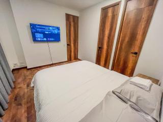 Modern 2BR 3Bed Country Suite | El Retiro, Ant - 3