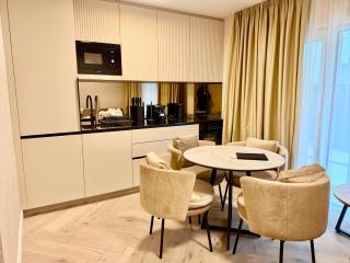 LEGRAND Luxury Apartment - 7