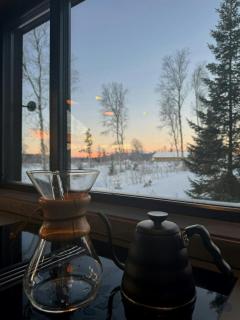 Mountain Cabin With Beautiful Lake View - 3