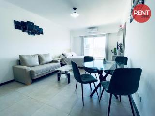 Rent Carlos Calvo - 0