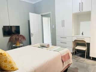 The Perazim Place - 8