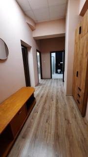 Słoneczny apartament w zabytkowej kamienicy - 9