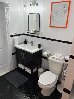 Brooklyn - Bed-Stuy - Spacious Private 2BR Apartment - 2