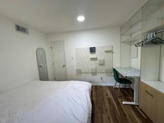 2 Private Bedroom in a 3 Bedroom Condo - Austin - 2