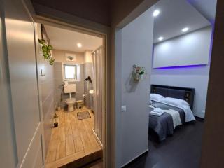 Aircraft services rooms - 2