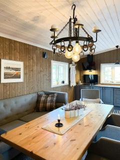Family Cabin With Charm - 9
