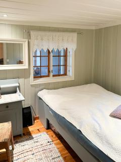 Family Cabin With Charm - 1