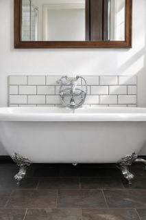 Large Cosy House by a Forest - Treehouse, BBQ, Fireplace & Mountain - 1