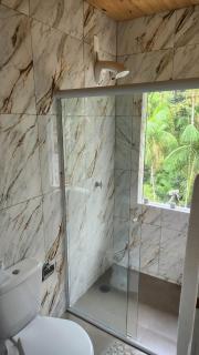 Paraty dos Sonhos com piscina e vista para a serra e ar condicionado - 4