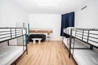 Easy Flexhome Hostel - 4