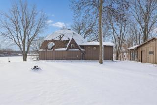 The Maple Lake Dome Home - 4